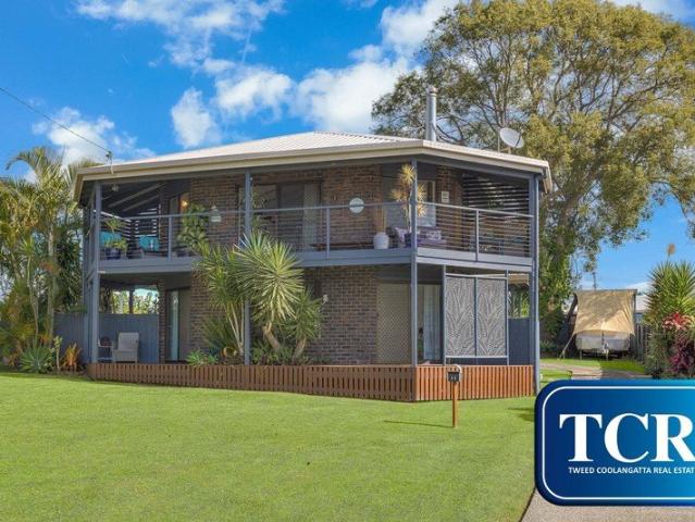 House for sale in Bilambil Heights, New South Wales