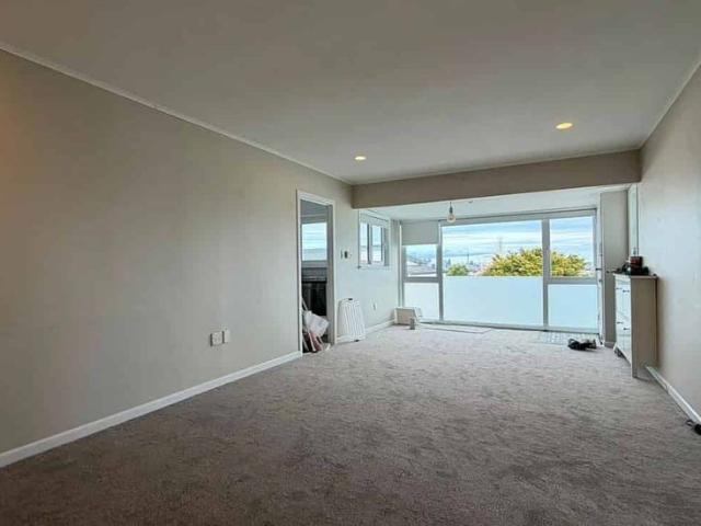 Apartment for rent in Wairau Valley, Oroua County