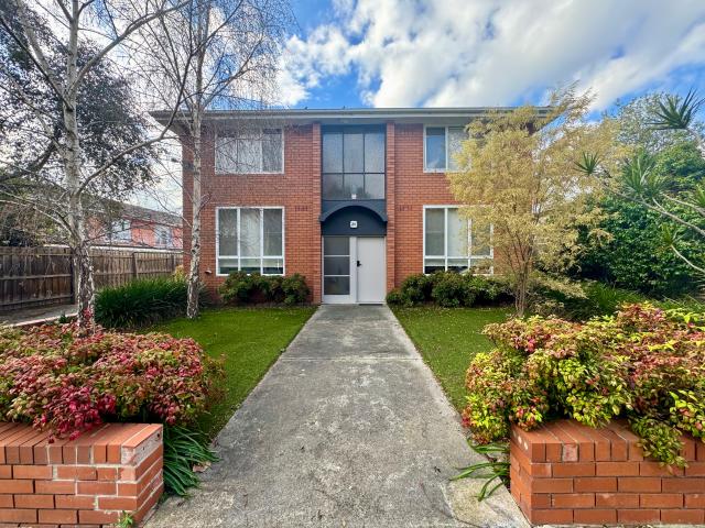 Apartment for rent in Elsternwick, Melbourne