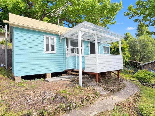 House for rent in Sydney, Blue Mountains City Council