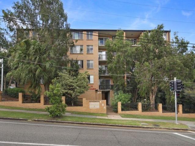 Apartment for sale in Toombul, Queensland