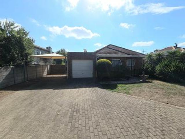 House for sale in Cape Town, Western Cape