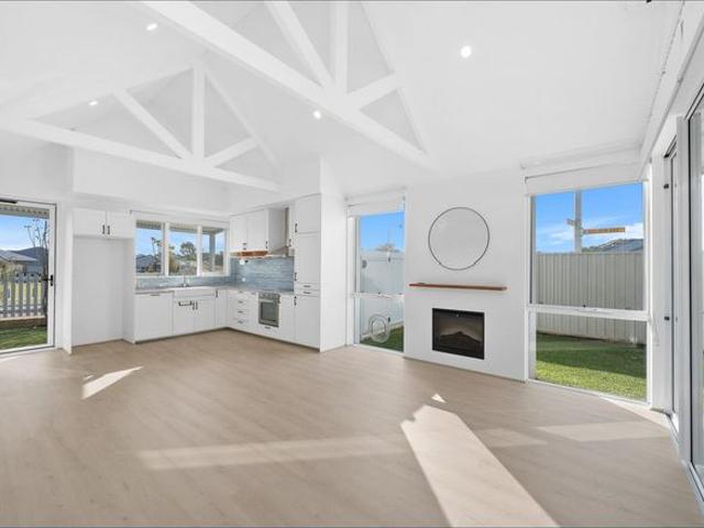 House for rent in Golden Bay, Western Australia