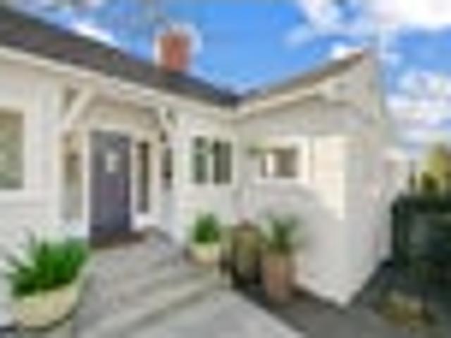 House for sale in Auckland, Oroua County