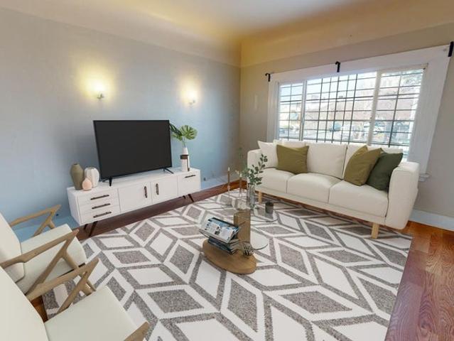 Room for rent in Oakland, California