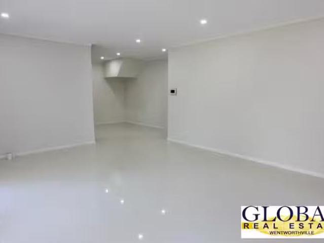 House for rent in Pendle Hill, New South Wales