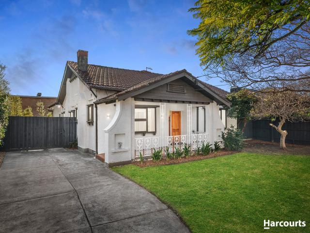 House for sale in Caulfield South