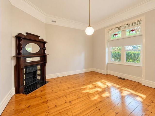 House for rent in Camberwell, Melbourne