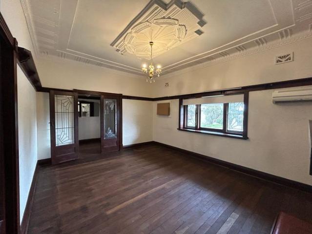 House for rent in Como, Western Australia