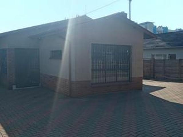 House for sale in Waterkloof, Gauteng
