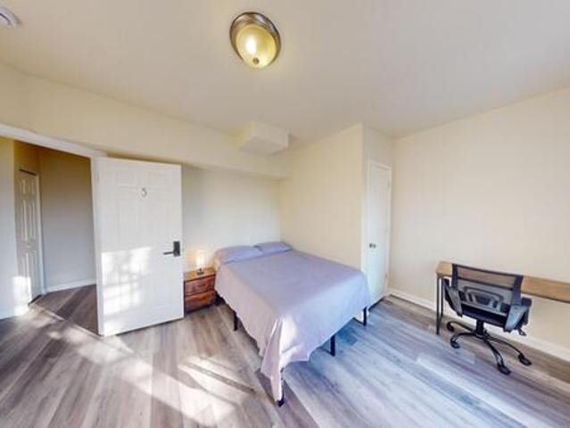 Room for rent in Gibsonton, Maryland