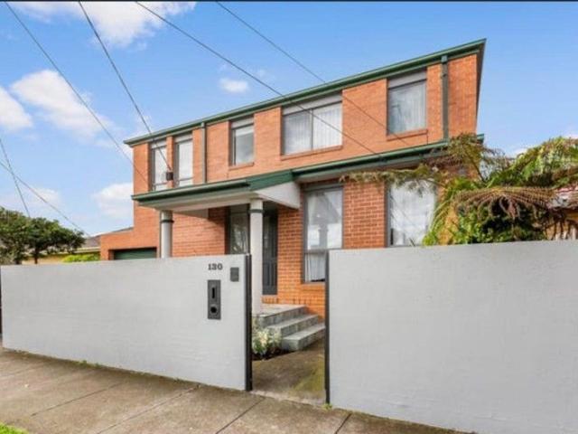 House for sale in Bentleigh East