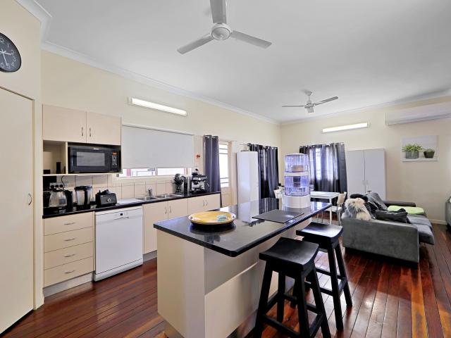 House for sale in Mount Perry, North Burnett Regional