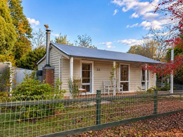House for rent in Jamieson, Victoria