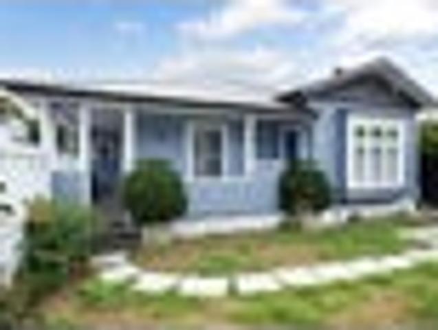 House for sale in Balmoral