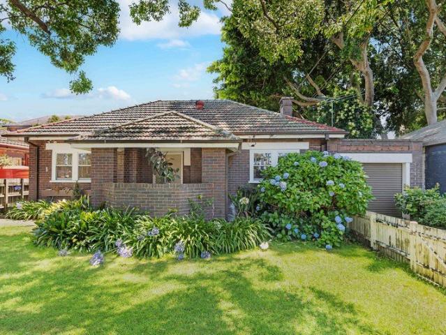 House for rent in Lower North Shore, Sydney