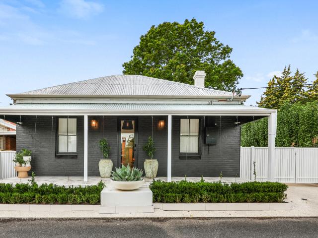 House for sale in Piallamore, New South Wales