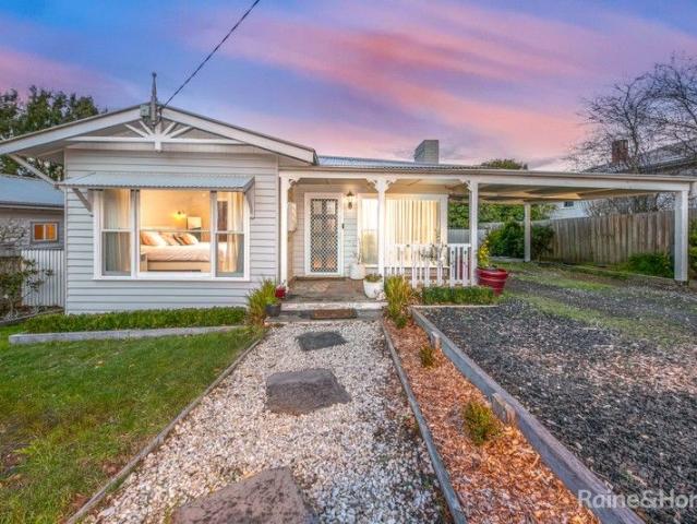 House for sale in Gisborne, Victoria
