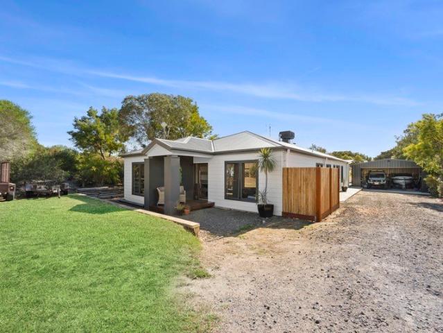 House for rent in Deans Marsh, Victoria
