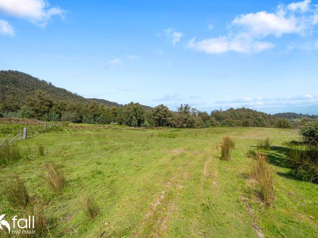 House for sale in Gardners Bay, Tasmania