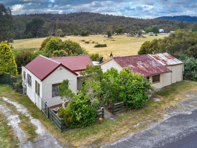 House for sale in Moorina, Tasmania