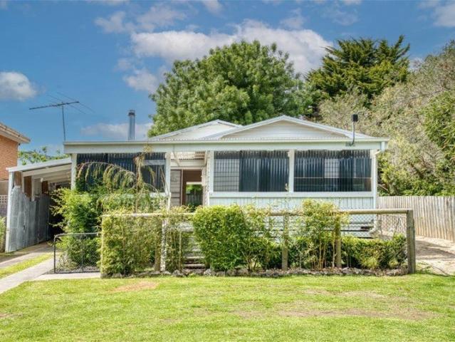 House for sale in Cowes, Victoria