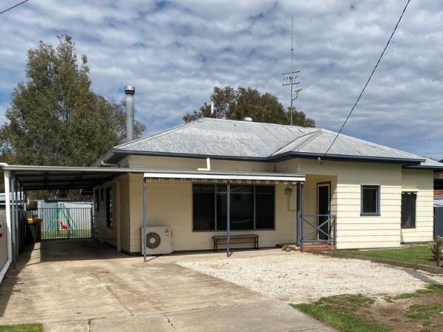 House for sale in Warracknabeal, Victoria