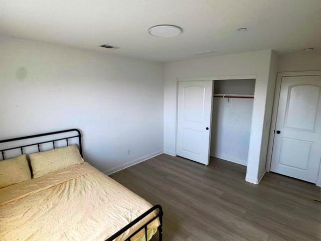Room for rent in Alta, California