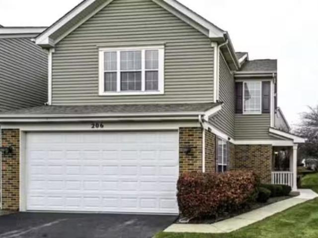 Condo for rent in Bartlett