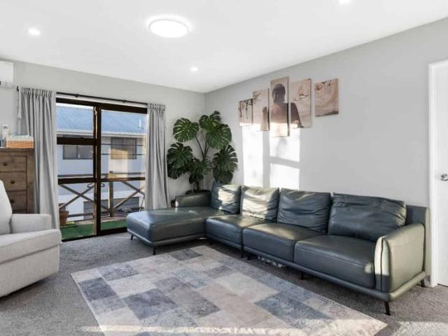 House for rent in Heathcote, Canterbury