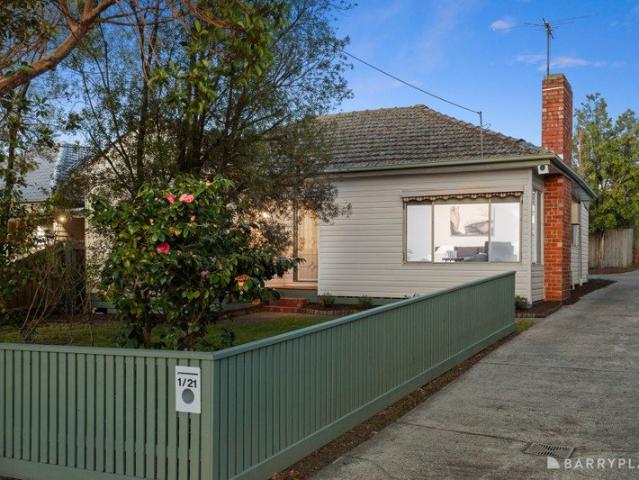 Apartment for sale in Camerons Creek, Victoria