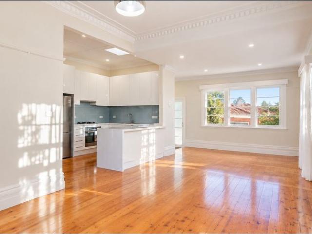 House for rent in Box Hill North, Melbourne