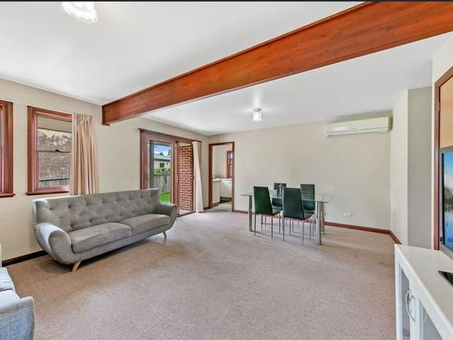 Townhouse for rent in Sydney, New South Wales