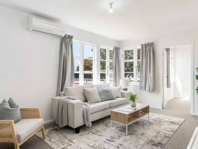 House for rent in One Tree Hill, Oroua County