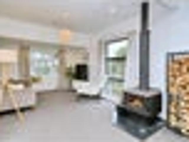 House for sale in Woolston
