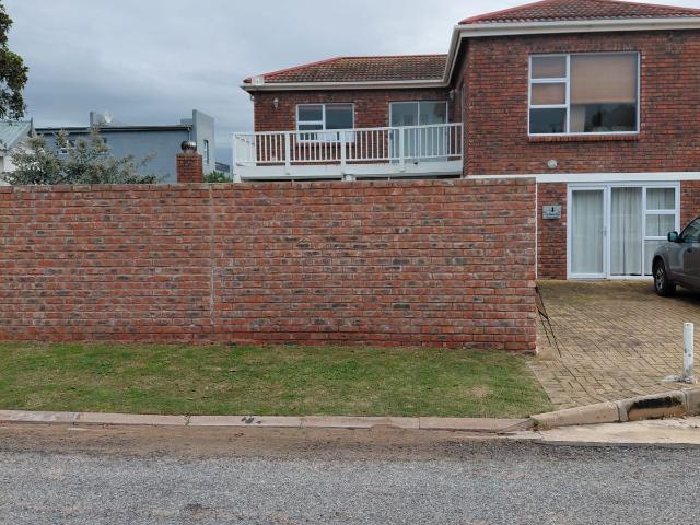 House for rent in Stilbaai West, Garden Route District Municipality