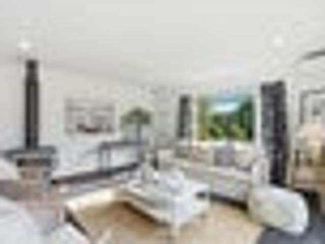 Townhouse for sale in Rowan, Canterbury