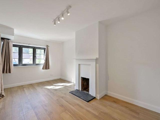 Studio for rent in Henley-on-Thames, South Oxfordshire