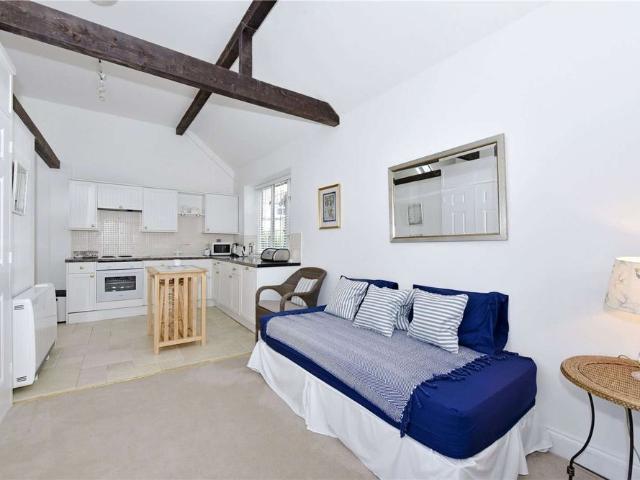 House for rent in Henley-on-Thames, Berrick Salome