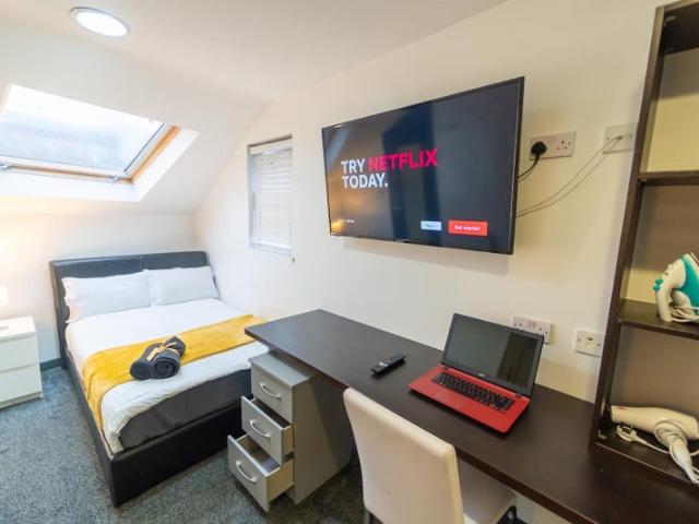 Studio for rent in Bournbrook, West Midlands