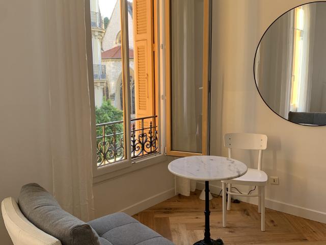 Studio location à Nice