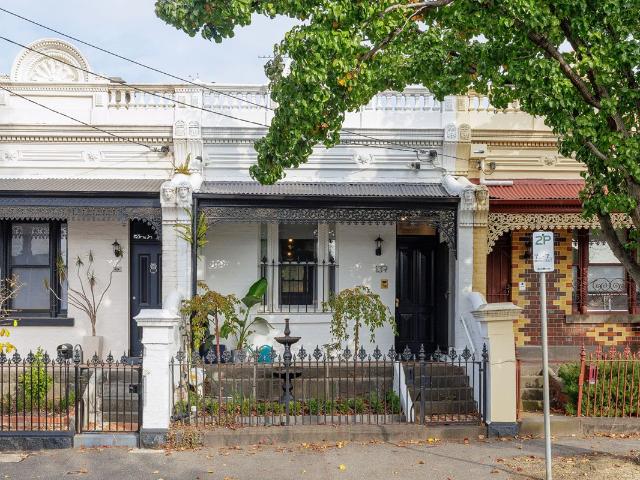 House for rent in Carlton North