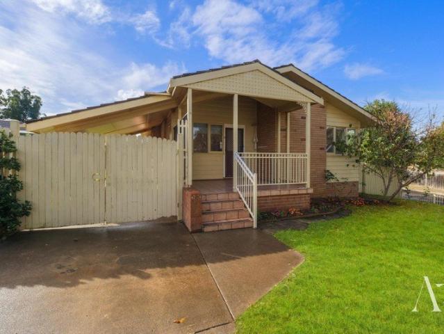 House for rent in Bradbury, Sydney