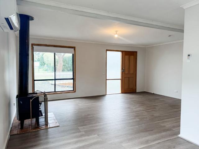 House for rent in Sunset Strip, Victoria