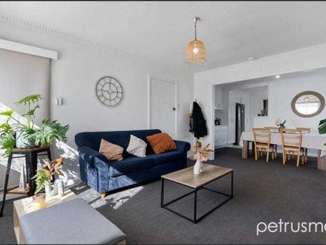House for rent in Derwent Park, Hobart