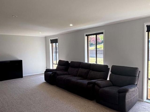 House for rent in Eastgrove, Goulburn