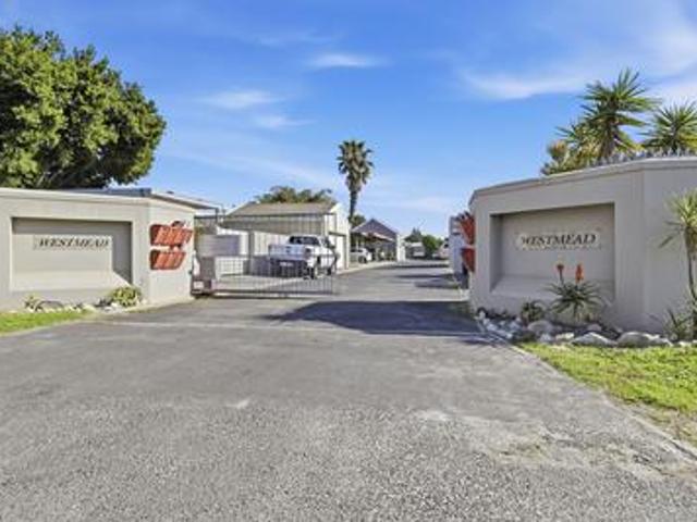 House for rent in Table View, Western Cape