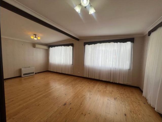 House for rent in Brisbane Grove, New South Wales