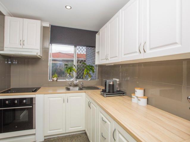 Townhouse for sale in Rockingham, Western Australia