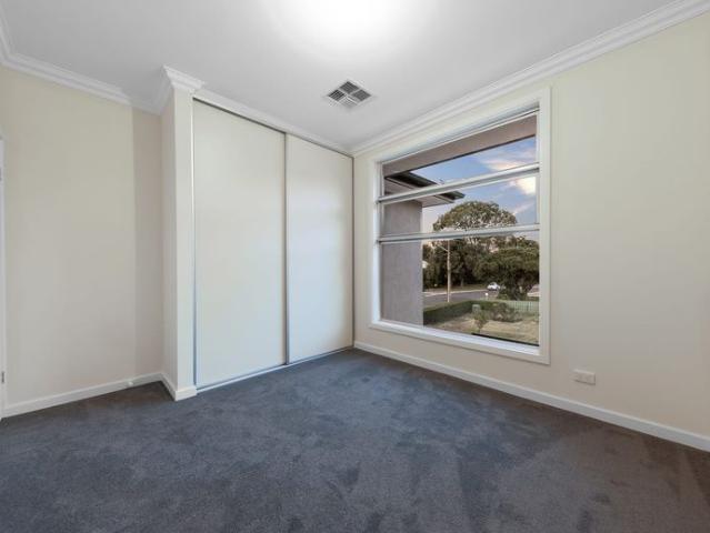 Townhouse for rent in Horseshoe Creek, South Australia